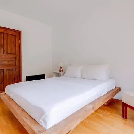 Sapanca Genis Gol Manzarali Sakarya (Marmara)